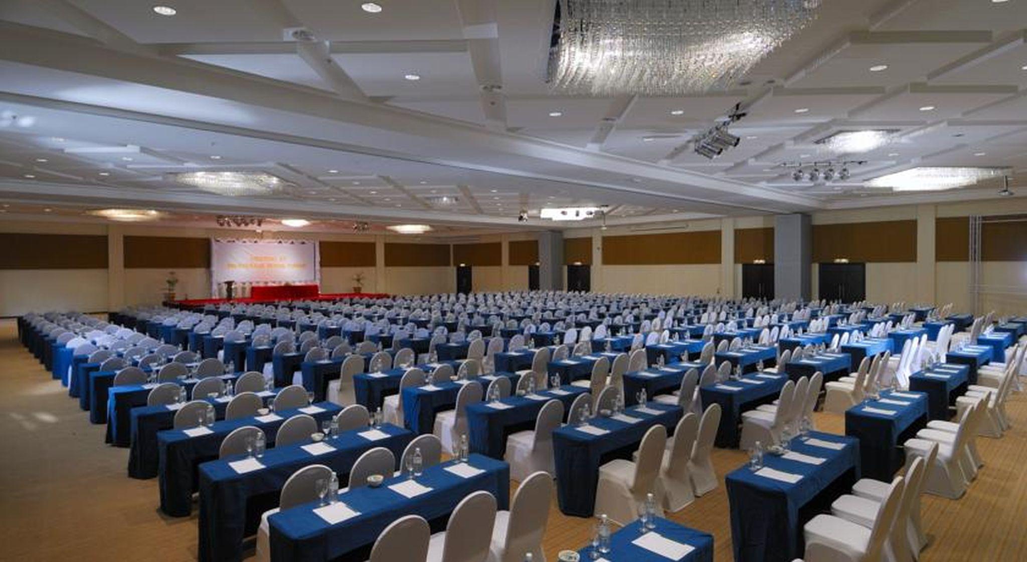 Borneo Royale Hotel Tawau Extérieur photo