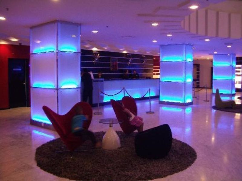 Borneo Royale Hotel Tawau Extérieur photo
