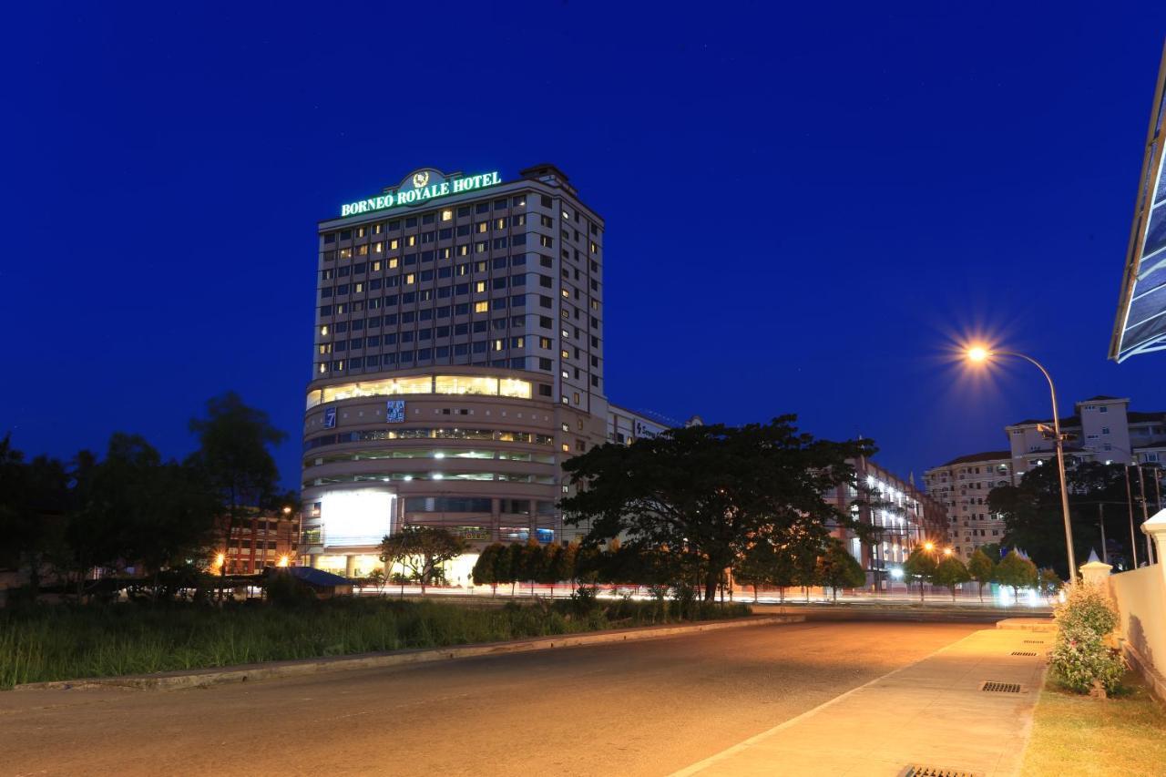 Borneo Royale Hotel Tawau Extérieur photo